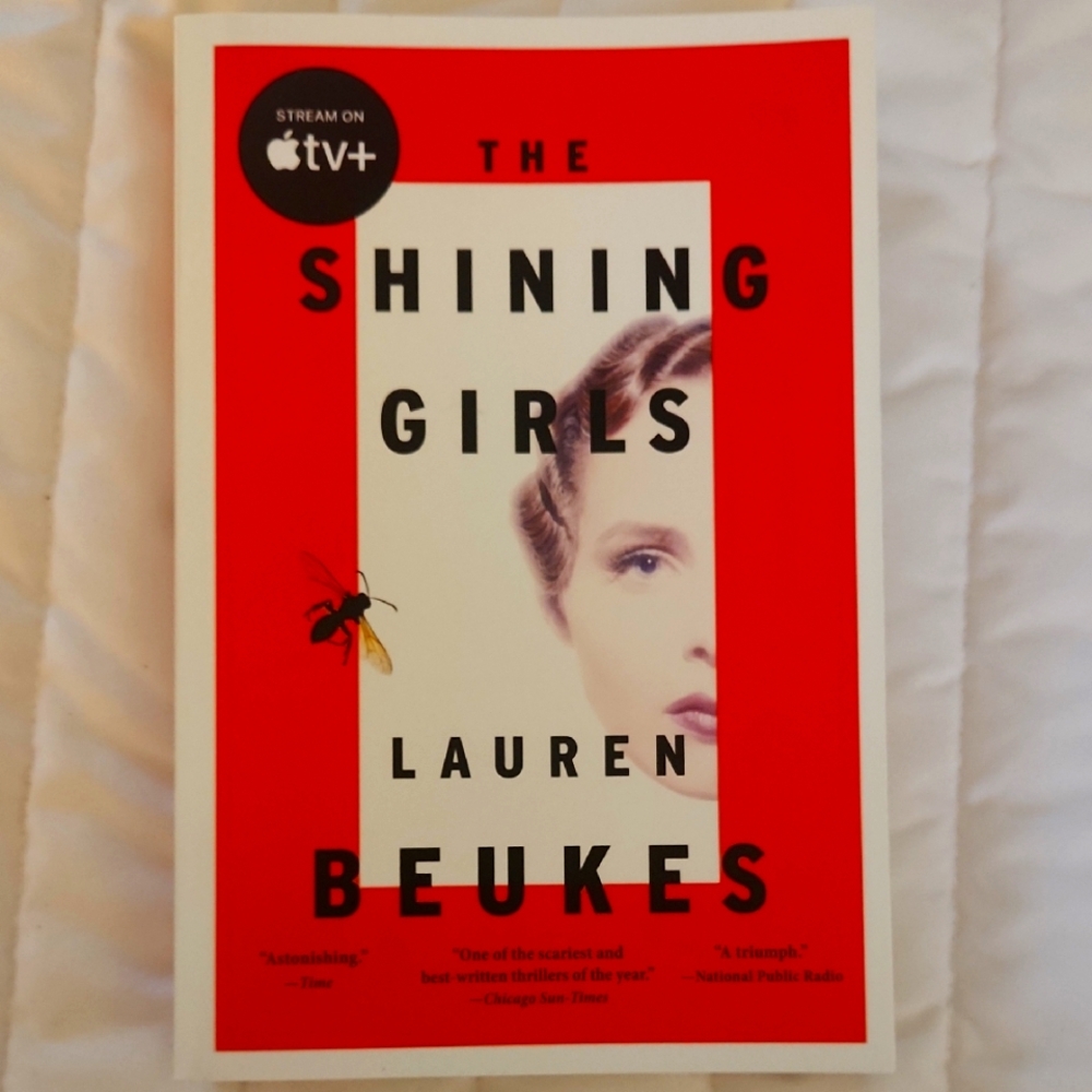 The Shining Girls by Lauren Beukes Book
